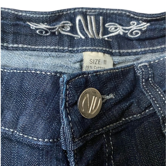 24 HRS SALE ONLY - Buttlify Jean shorts size 11 - Picture 5 of 6